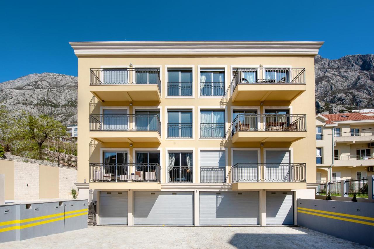 2montenegro Limeta With Pool קוטור